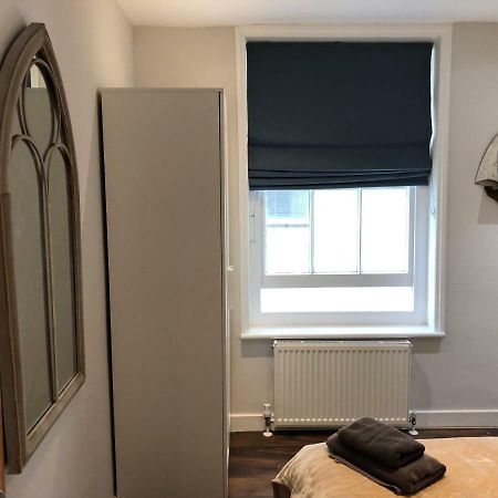 Modern One Bedroom Apartment Near The Seafront Portsmouth Zewnętrze zdjęcie
